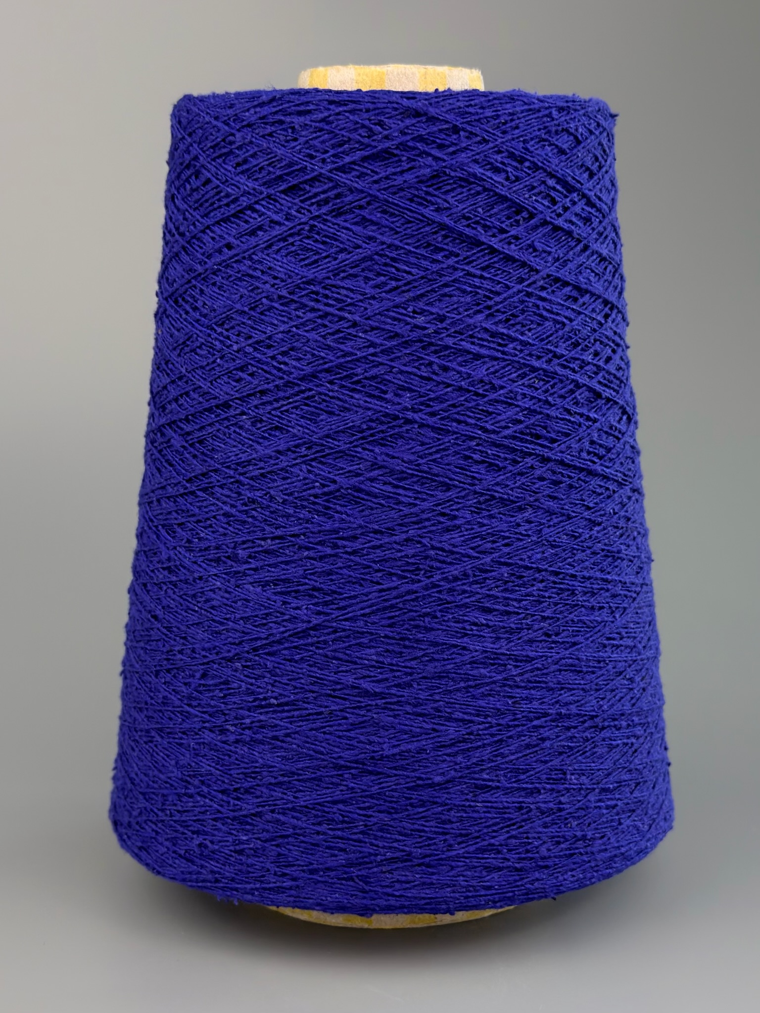 Art. Bourette Seta Tweed – Fil en 100 % Soie Bourette col. Bleu Indigo 1170 m / 100 g photo 2